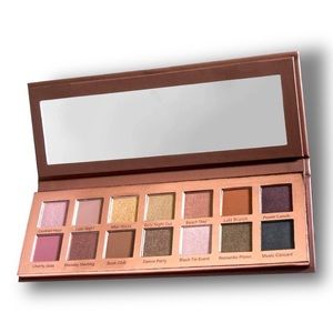 🎄SALE! Mally Beauty Best Dressed Lids 14 Shades Eyeshadow Palette